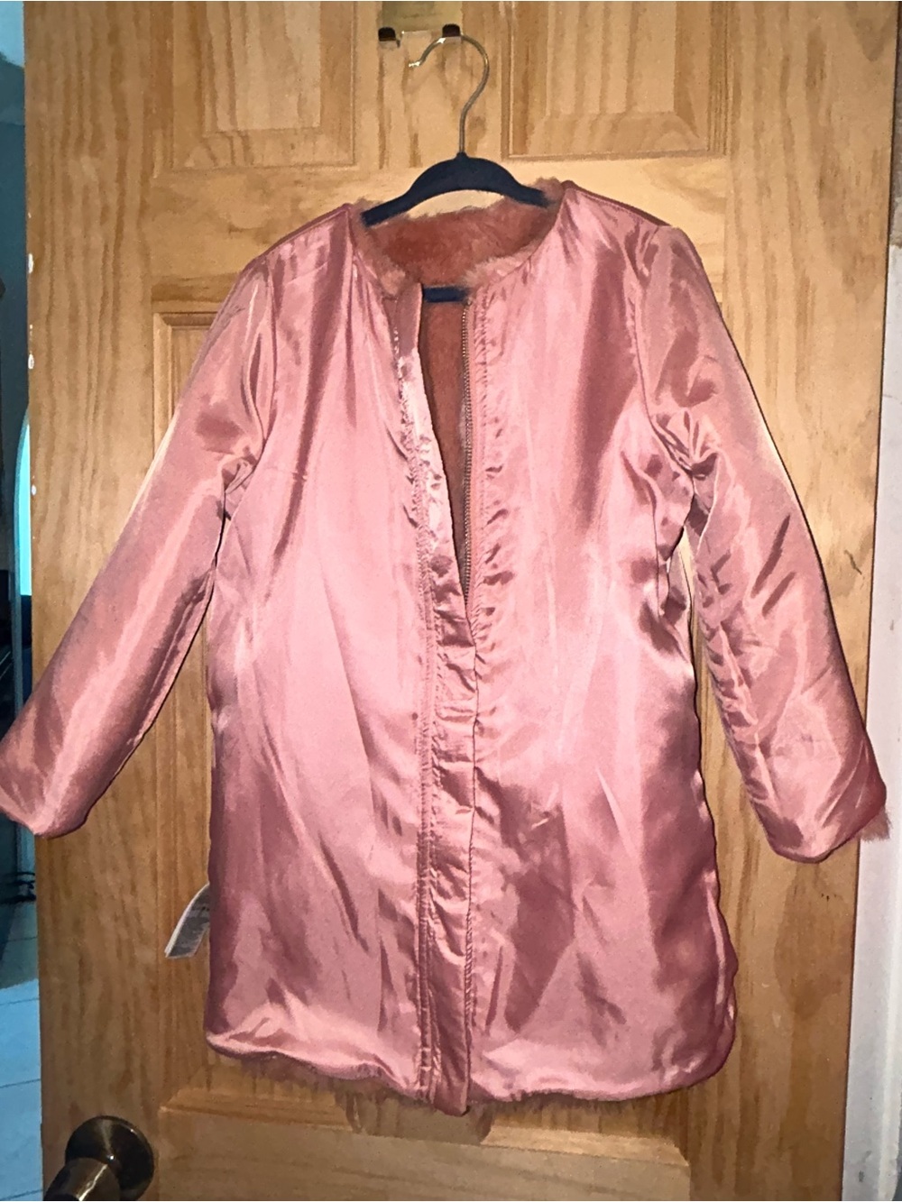 SOLD ♥️ GAP Girls Faux Fur Pea Coat in pink - Picture 5 of 8